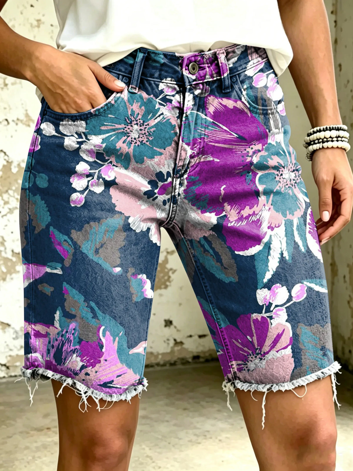 Women's Vividly Floral Totem Art Print Casual Denim Shorts