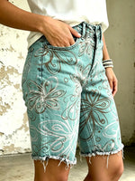Women's Vividly Floral Totem Art Print Casual Denim Shorts