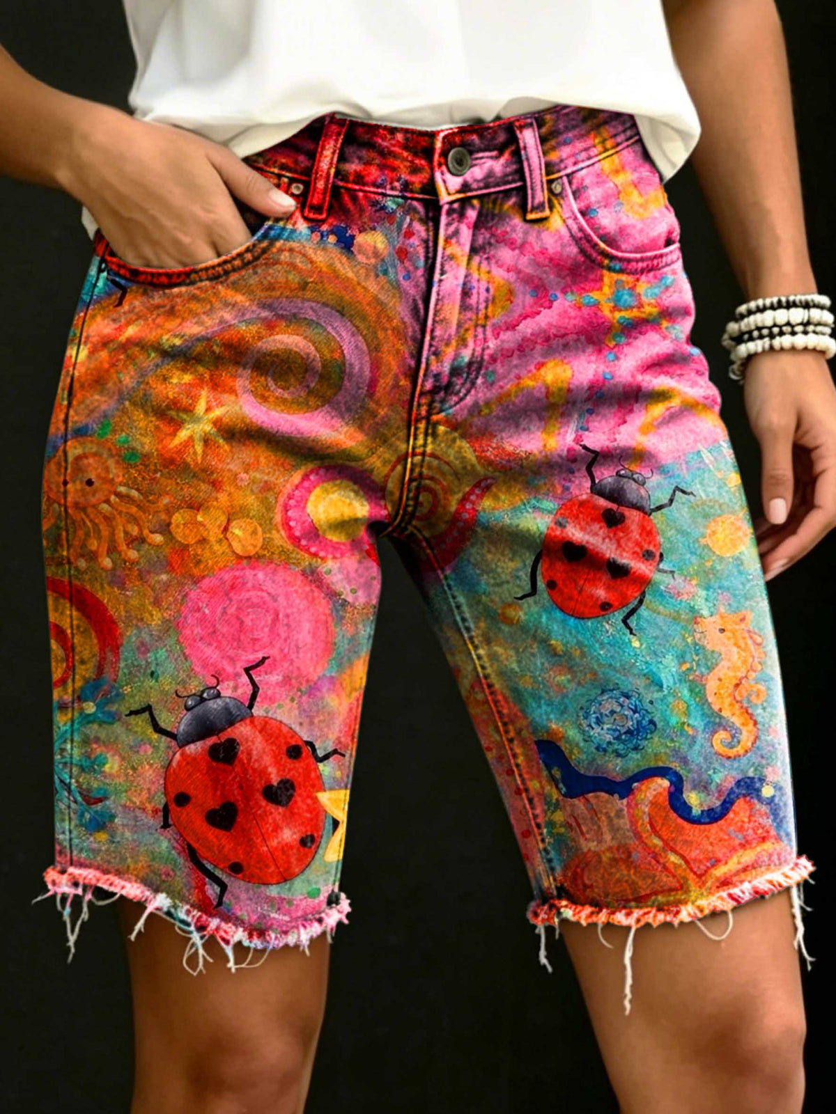 Women's Floral Ladybug Art Print Casual Denim Shorts